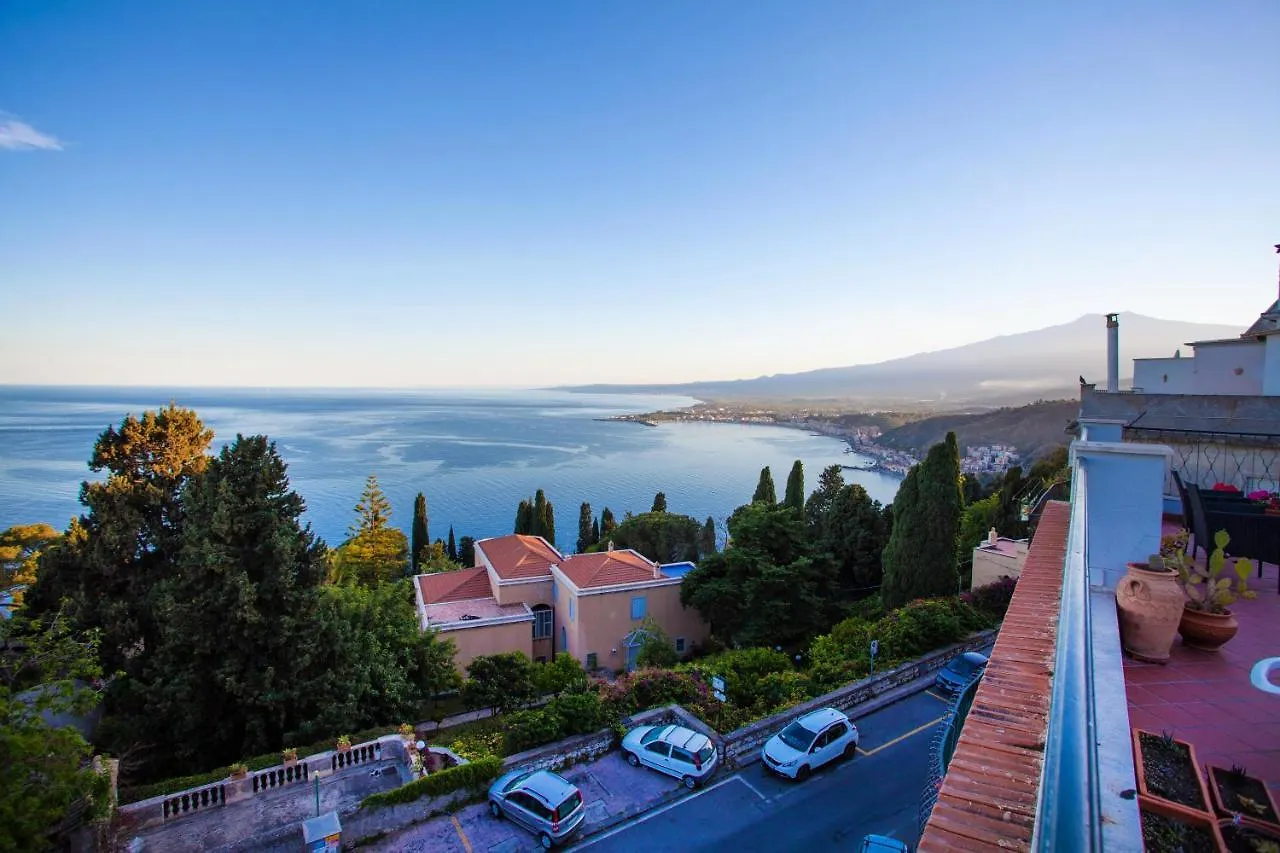 Belvedere House Taormina Apartament