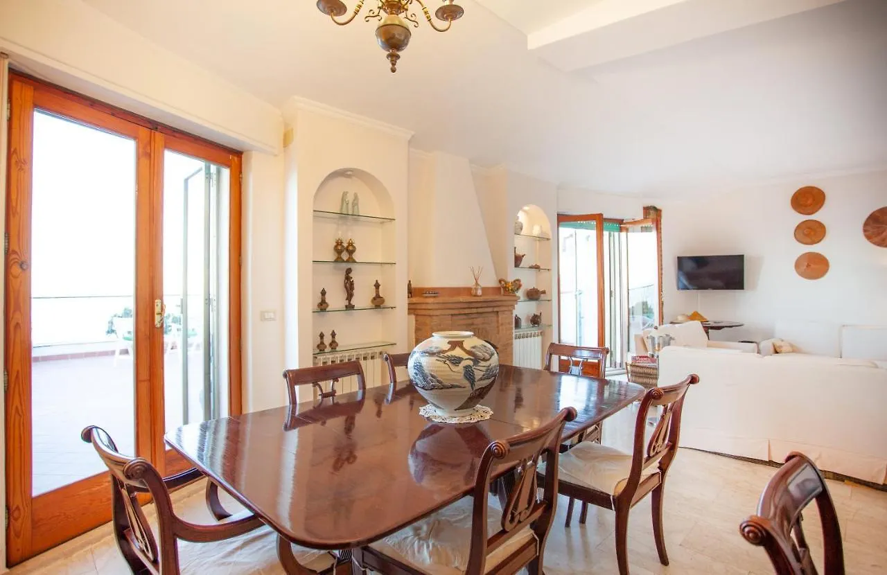 Belvedere House Taormina