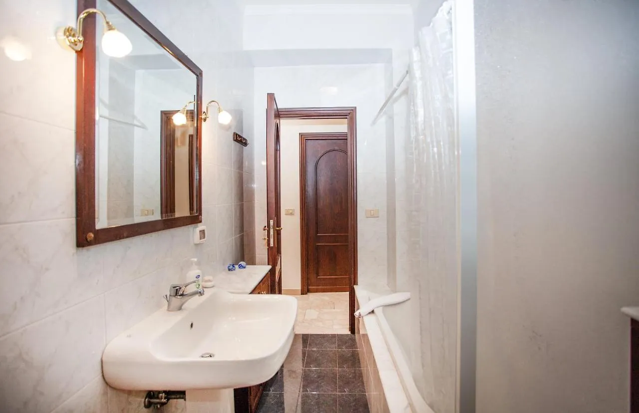 Belvedere House Taormina 0*,  Italy