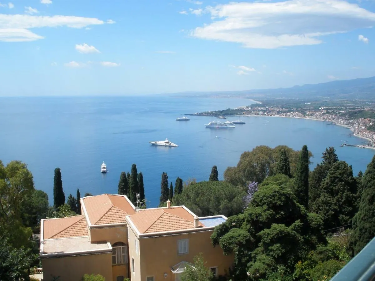 Apartment Belvedere House Taormina Italy